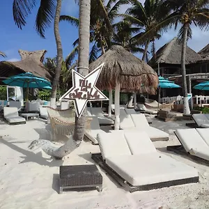 Las Estrellas **** Tulum